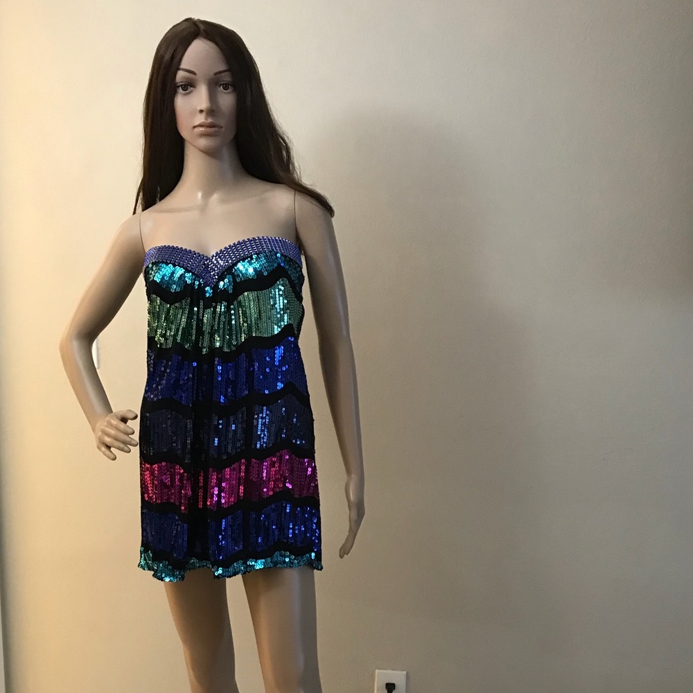 SKY top NWT